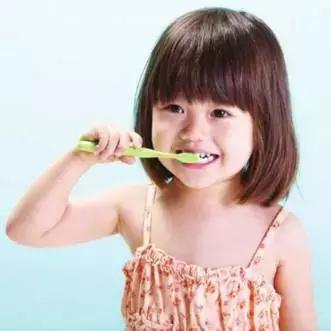 价格实惠儿童牙膏推荐测评,挑剔麻咪海藻钙测评