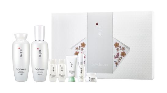 韩国水乳推荐前十名18岁秋冬,韩国补水保湿水乳套装干皮