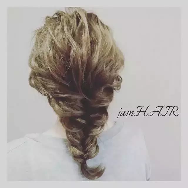 谢娜素颜照流出张杰表示不嫌弃 (谢娜最近发型)