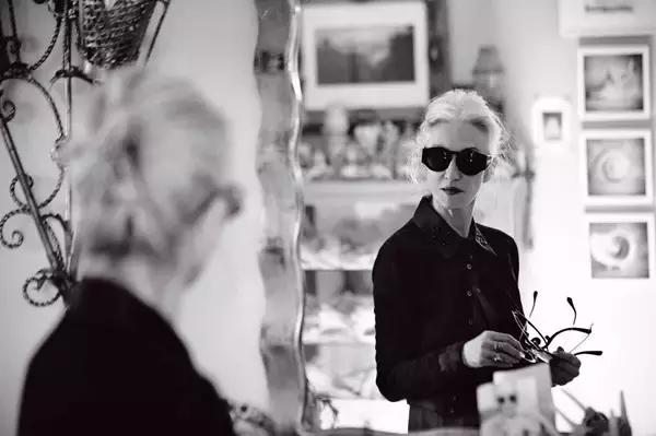 待我银发飘飘也要优雅到老图片,就算银发飘飘也要潇洒到老