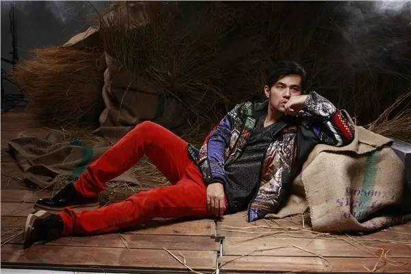 天王周杰伦是怎么样的人,天王人品