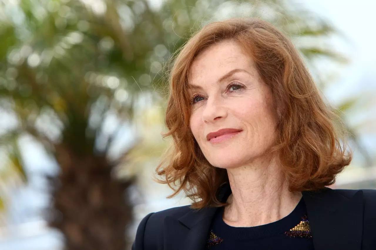 14岁退学又怎样？石头姐终获奥斯卡影后：幸运=人美还努力！