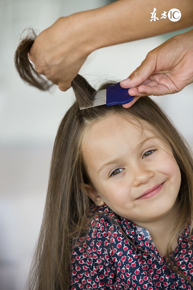 女孩子爱美很正常,女孩子爱美要从小培养