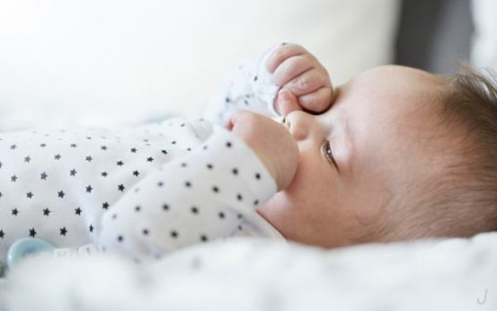 儿童眼屎多又黄又咳嗽是什么原因,婴儿眼屎多怎么清理