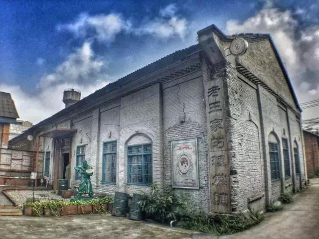 成都妹儿请关注！整容不用去医院，剪个短发也可以！