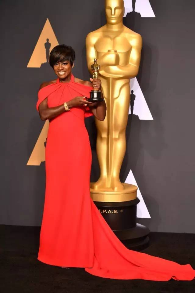 最尴尬的奥斯卡五大瞬间,奥斯卡最尴尬乌龙