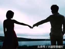 情侣关系越来越亲密话越来越少,情侣间促进感情做的10件事清单