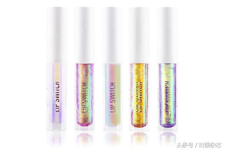 Instagram上这只「虹光唇蜜」有着让人心醉的银河光泽