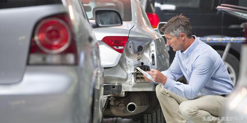 爱车被撞心疼瞬间,心疼爱车被撞