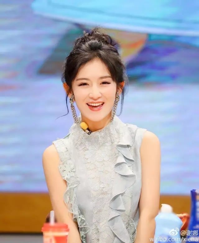 谢娜素颜照流出张杰表示不嫌弃 (谢娜最近发型)