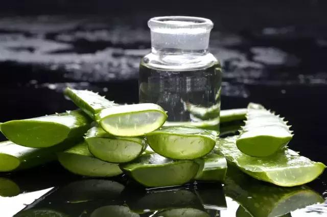 色斑雀斑晒斑如何淡化,晒斑雀斑怎么内调