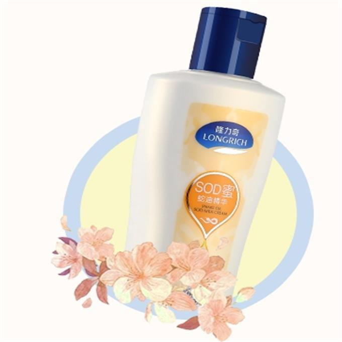 防止皮肤起皮护肤品,防皮肤干燥的最好方法