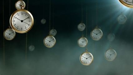 输液手背淤青是热敷还是冷敷,女生输液手背很多针眼和淤青图片