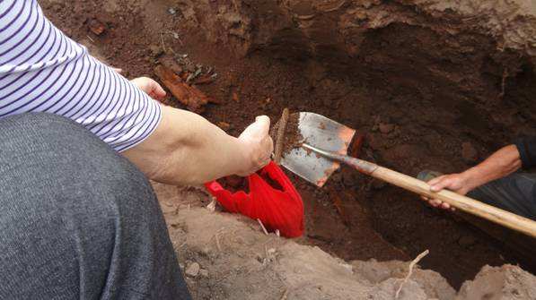 迁坟动土十忌分主次,迁坟择日禁忌