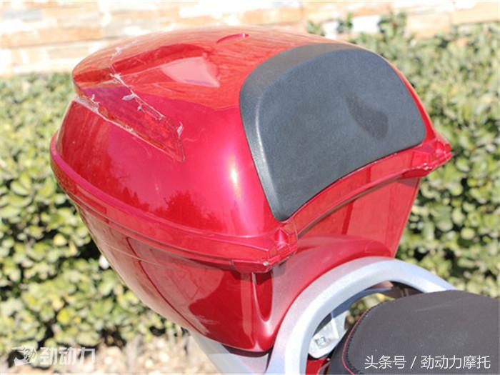 你没看错，5500元就能买一辆125毫升排气量的踏板车