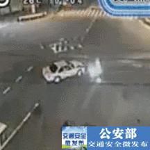 漳州人关注！看到街上的反光锥没？交警蜀黍又有新动作，小电驴你走对路了吗？