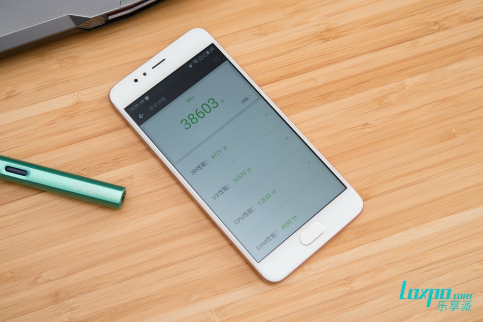 不单有颜值更还有快充魅蓝5s体验评测