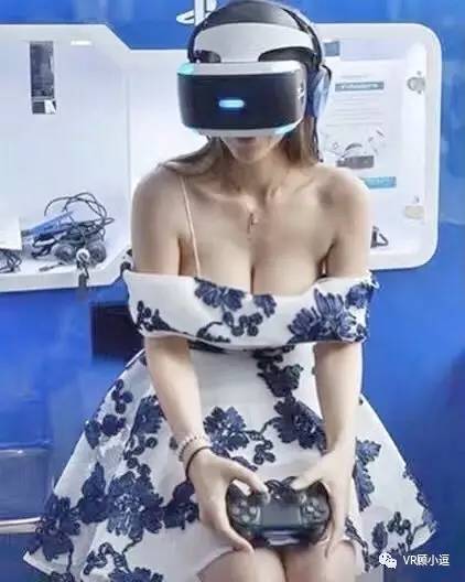 目前vr体验馆的市场,开一家vr体验店要多少钱