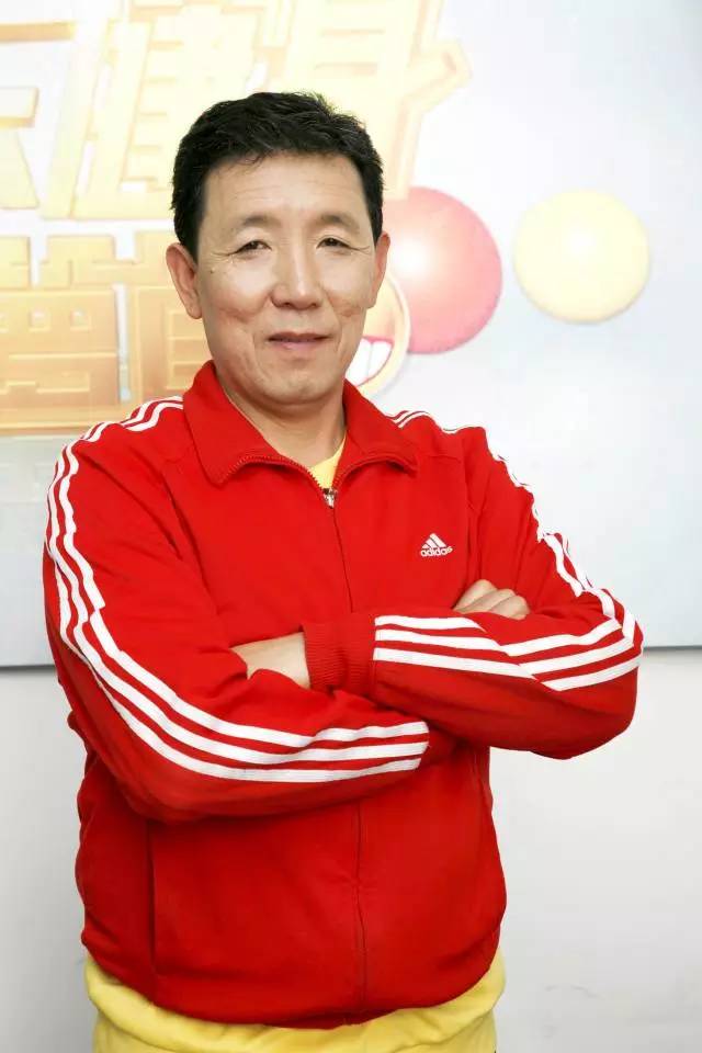 办公小动作,办公室锻炼身体小动作