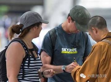 外国假和尚,中国假和尚来国外