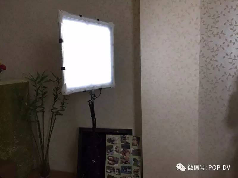 “柔曲之美”——南冠CN-ST288CX2影视曲屏LED灯光之情景喜剧拍摄应用