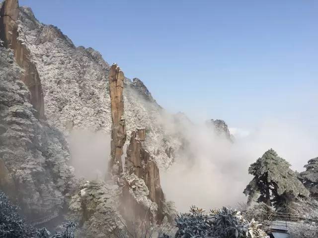 雪竟下得那么认真？居然感动了孟非踏雪来到江西，等不及了快上车