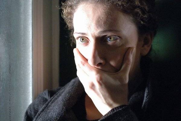 非常好看的一部恐怖电影,一部极度惊悚的影片胆小慎入