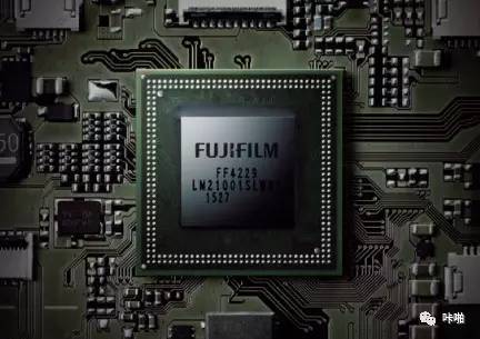 便携定焦终焉之章——FujifilmX100F点评