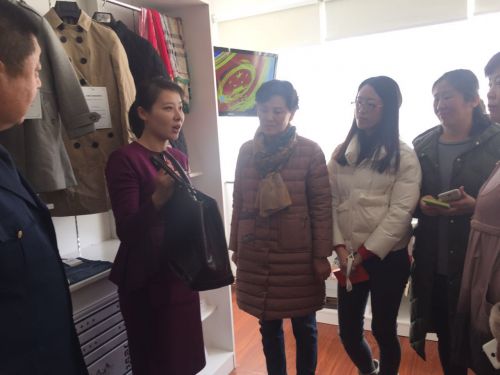 楝肩Г鏄璇堟秷璐瑰悧,楝肩Г楠楀眬鎻┛瑙嗛