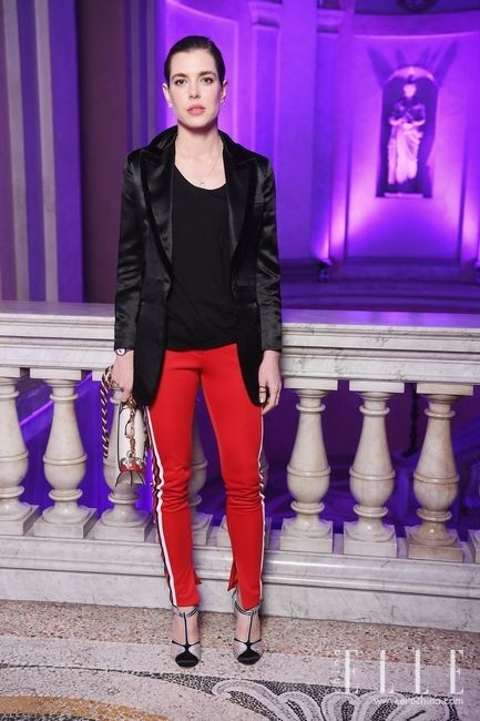 万宝龙夏洛特,万宝龙代言人照