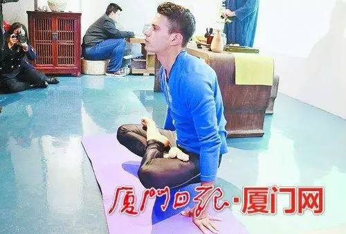 「播报」做好东道主外国留学生也想出力