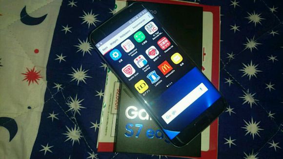 GALAXYS8月底见，看*日我**版s7edge开箱