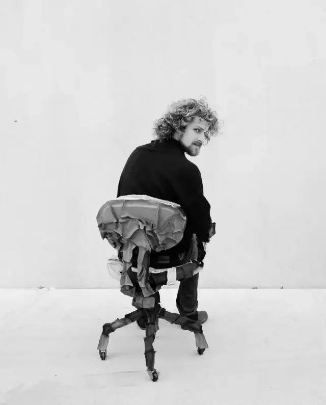 妇女节礼物用纸做的花,妇女节用彩纸做的礼物