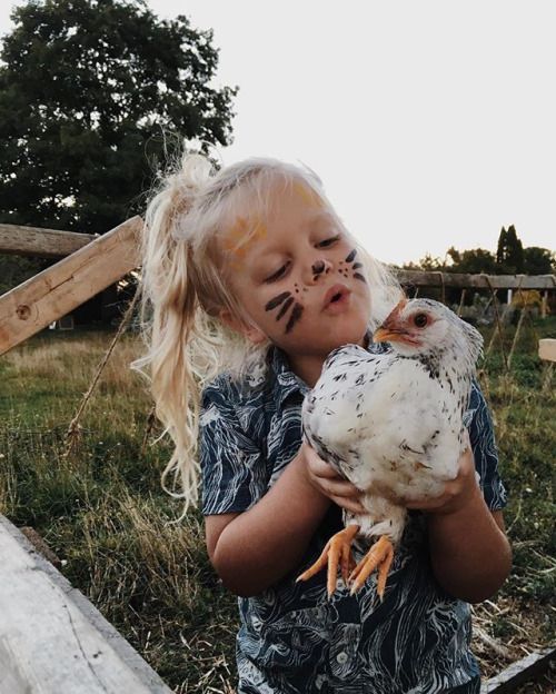 在宝宝的早期教育中，是智力开发重要呢，还是性格培养重要？