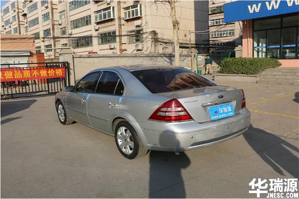 1万以上预算买什么车,1万左右的车练手哪个好