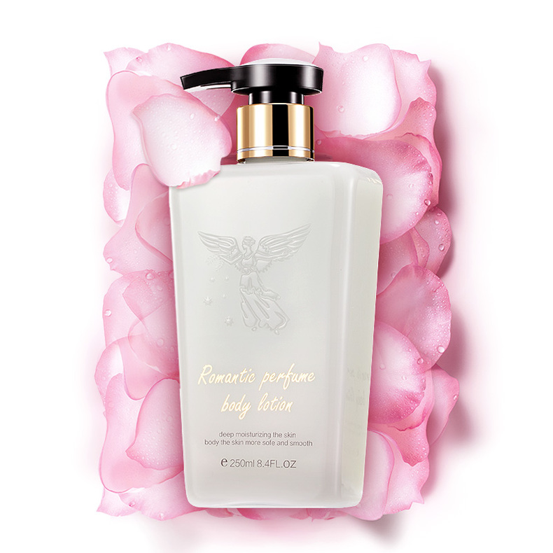 春季干燥红血丝肌肤该如何补水,冬季皮肤干燥怎么正确给肌肤补水