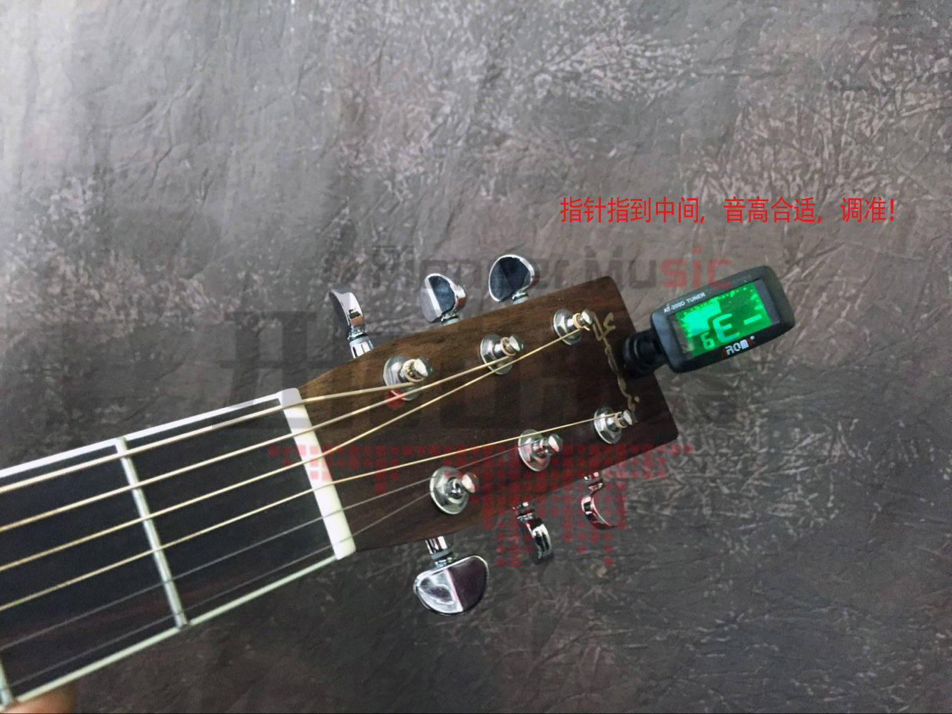 新手吉他怎么调音换琴弦教程,吉他如何调音新手视频
