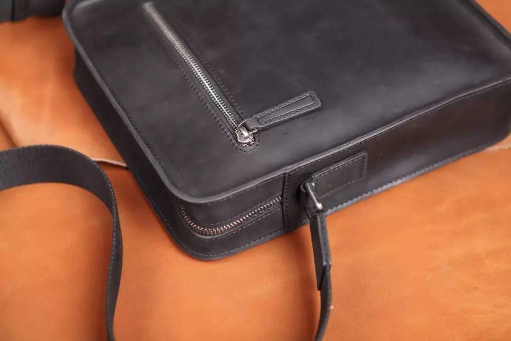 姗勬缁垮叕鏂囧寘,缁跨函鑹插叕鏂囧寘