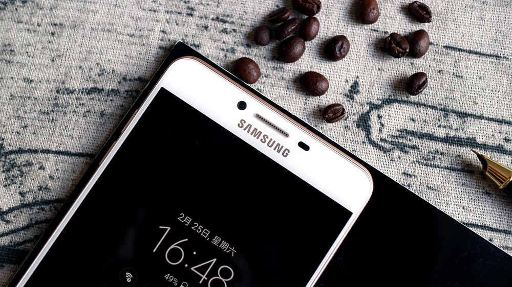 三星galaxyc9pro性能怎么样,三星galaxyc9pro网络慢