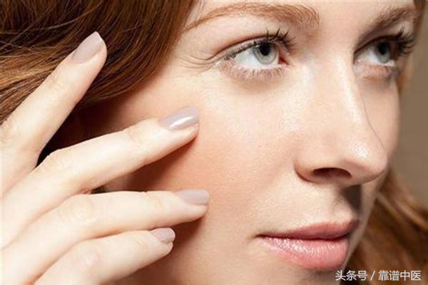 鼻子上有黑头怎么办小学生,鼻子上有黑头怎么办14岁