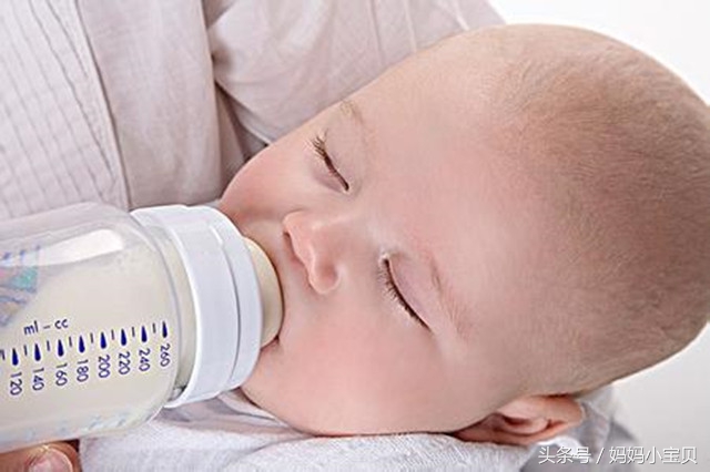 宝宝断奶的最佳方法最快最有效,宝宝断奶怎样能不哭闹
