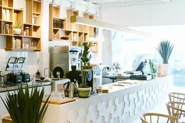 出国省钱旅游攻略,出国旅游美食必买清单