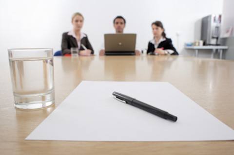 应聘岗位迟迟不给答复怎么办,用人单位一直不出最终录用名单