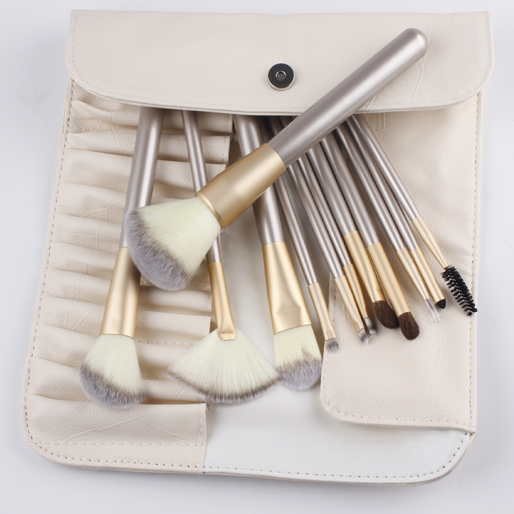 脱妆你怕了吗？春季定妆早知道