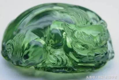 琥珀造假视频教程,各种琥珀仿制品的鉴别方法