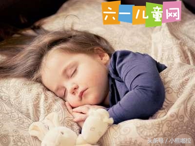 宝宝睡觉的呼吸声怎样算正常的,宝宝睡觉呼吸声重是打鼾吗