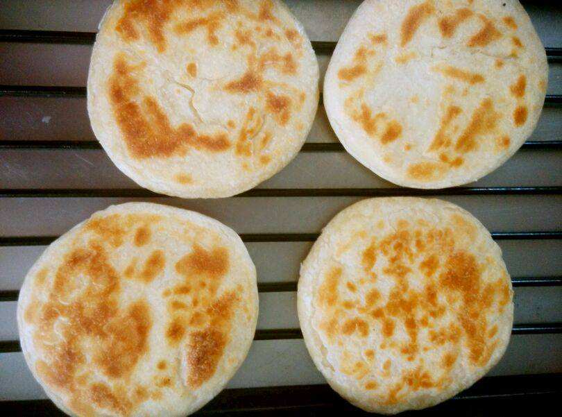 驴肉火烧80元一斤火烧成本,驴肉火烧6元一个是真的吗