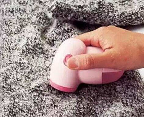 毛衣打结起球怎么处理,毛衣起球怎么办轻松解决