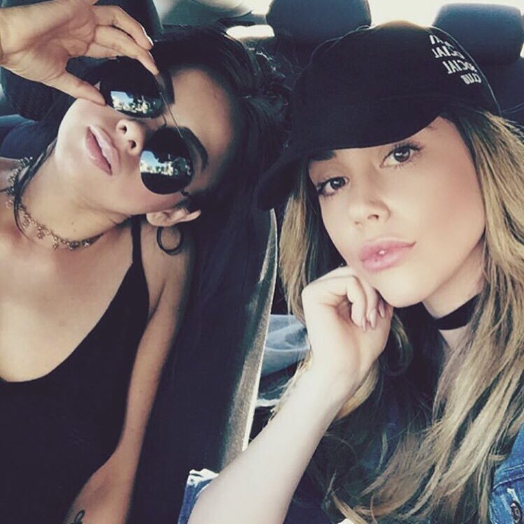 gd和侃爷照片,gd和侃爷都穿的靴子