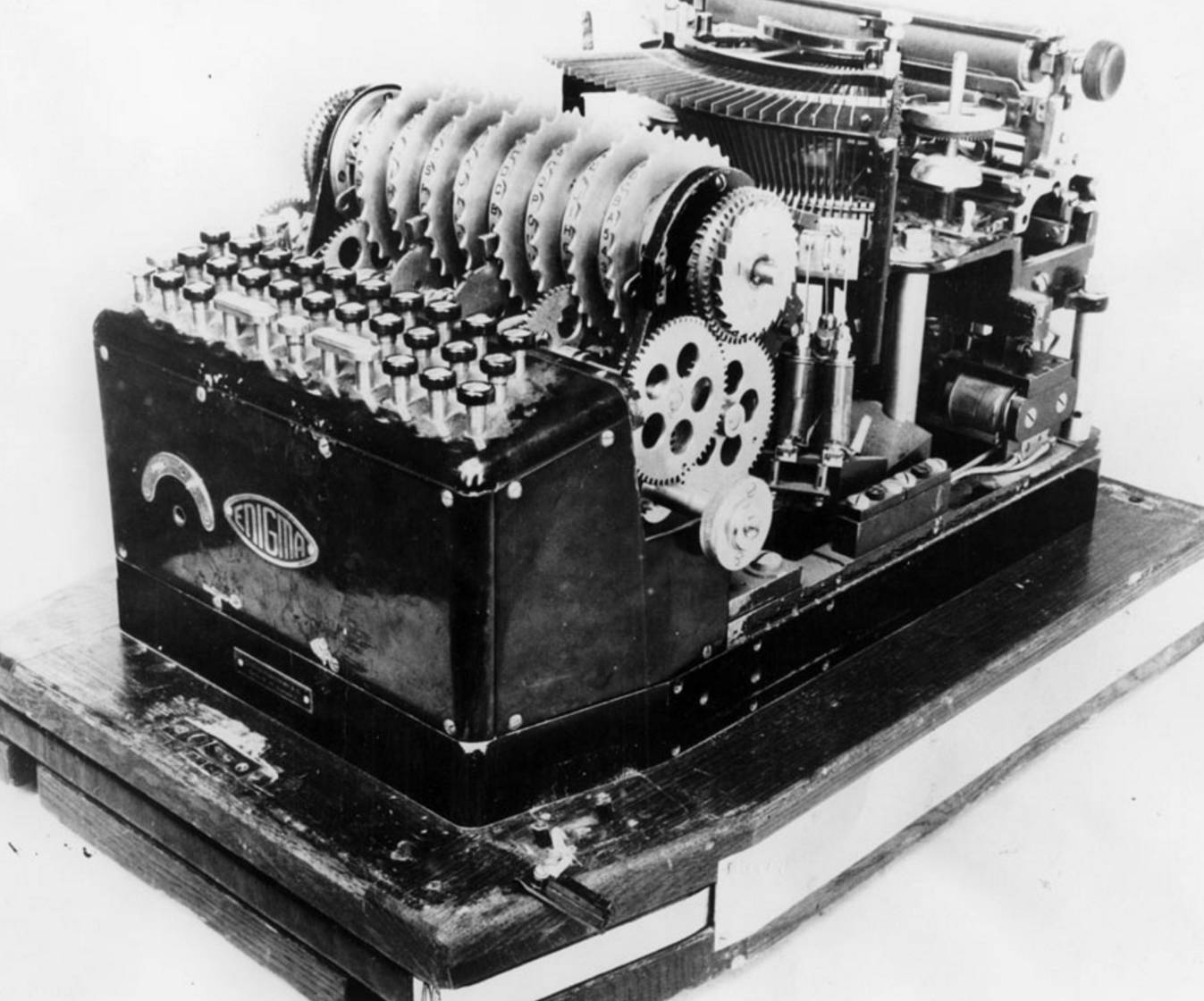 女神节快乐，向女神表白时，可以试试隐写工具哦隐写工具小合集